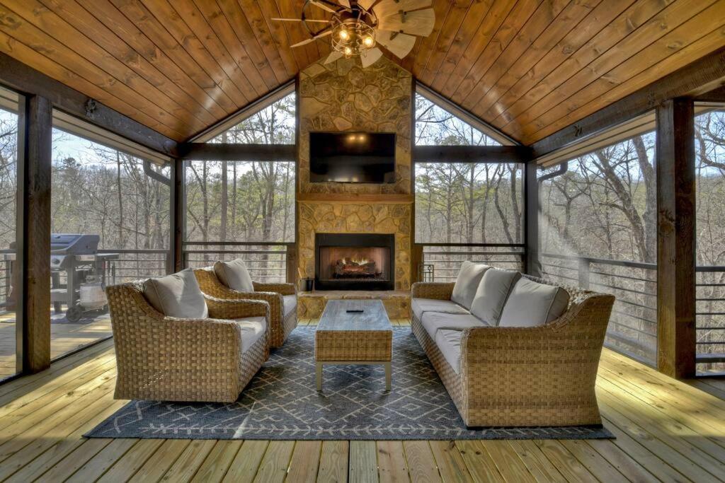 Rosewood Retreat - Hot Tub Fire Pit Pool Table Βίλα Blue Ridge Εξωτερικό φωτογραφία